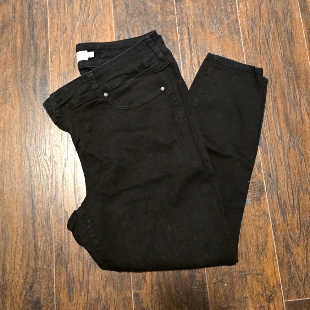 Torrid | First At Fit Denim Jeans Size 22R